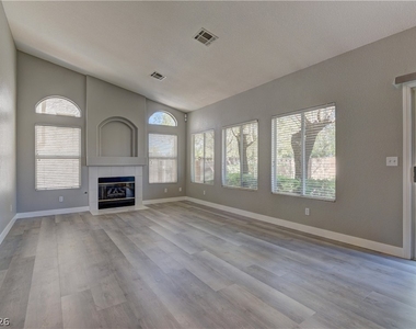 7456 Oatman Lane - Photo Thumbnail 14