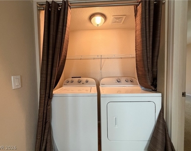 3145 E Flamingo Road - Photo Thumbnail 8