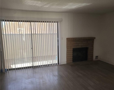 4370 Sanderling Circle - Photo Thumbnail 5