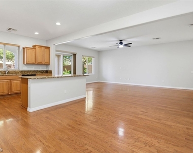 6960 Nordalpino Avenue - Photo Thumbnail 20