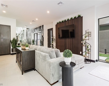 13 Promenade Isle Lane - Photo Thumbnail 13