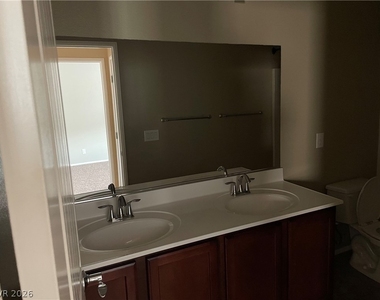 7012 Delta Falls Street - Photo Thumbnail 14