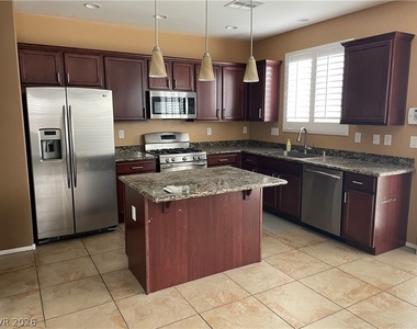 7012 Delta Falls Street - Photo Thumbnail 7