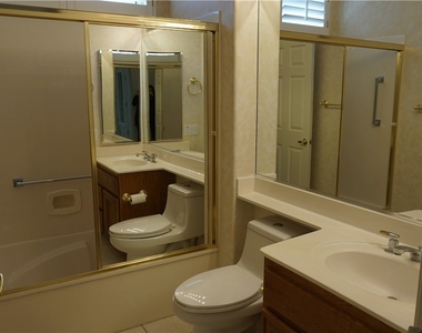 9341 Villa Ridge Drive - Photo Thumbnail 22