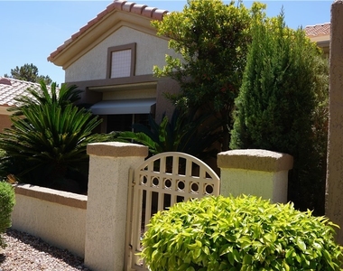 9341 Villa Ridge Drive - Photo Thumbnail 2