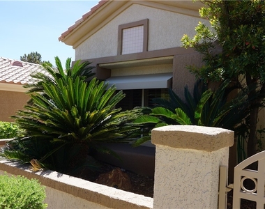 9341 Villa Ridge Drive - Photo Thumbnail 5
