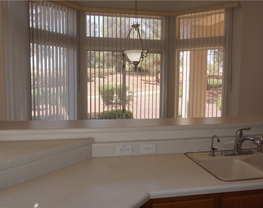 9341 Villa Ridge Drive - Photo Thumbnail 11