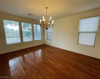 41 Chateau Whistler Court - Photo Thumbnail 11