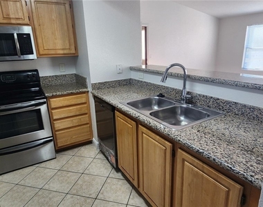 5055 Hacienda Avenue - Photo Thumbnail 4