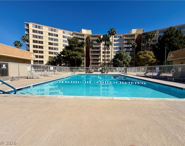 205 E Harmon Avenue - Photo Thumbnail 15