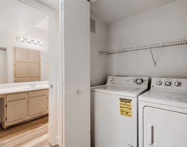1150 N Buffalo Drive - Photo Thumbnail 20