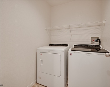 8319 Fort Hallock Avenue - Photo Thumbnail 12