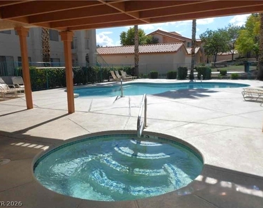 1575 W Warm Springs Road - Photo Thumbnail 28