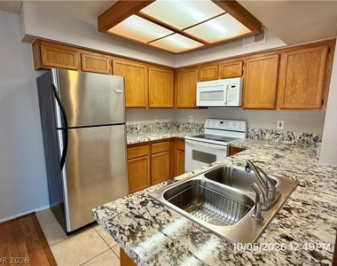 1575 W Warm Springs Road - Photo Thumbnail 6