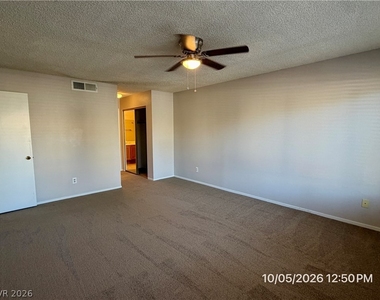 1575 W Warm Springs Road - Photo Thumbnail 10