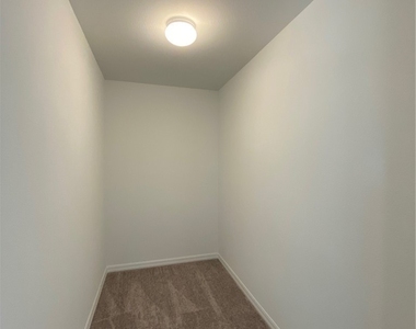 8462 Hawks View Street - Photo Thumbnail 21