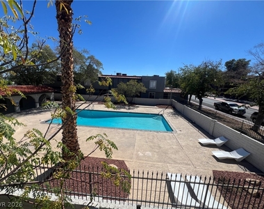 1408 N Jones Boulevard - Photo Thumbnail 13