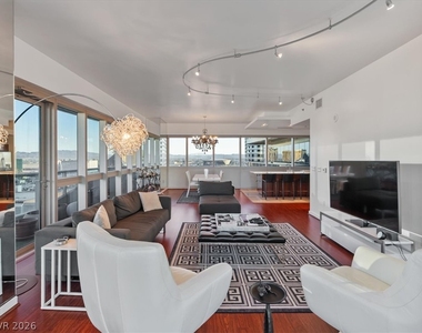 4471 Dean Martin Drive - Photo Thumbnail 10