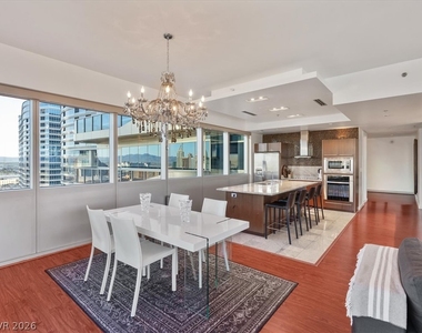 4471 Dean Martin Drive - Photo Thumbnail 13