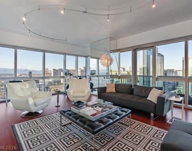 4471 Dean Martin Drive - Photo Thumbnail 5