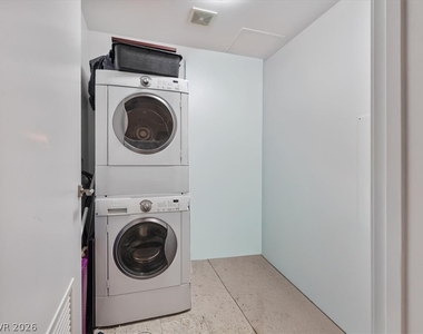 4471 Dean Martin Drive - Photo Thumbnail 28