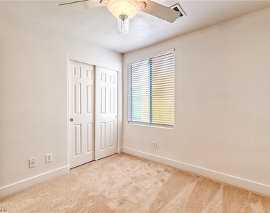 916 Shining Rose Place - Photo Thumbnail 38