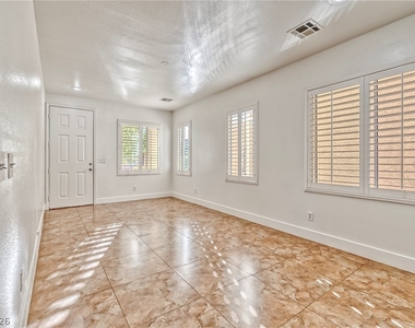 916 Shining Rose Place - Photo Thumbnail 3