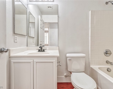 916 Shining Rose Place - Photo Thumbnail 35