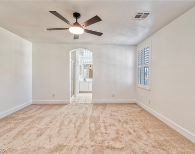 916 Shining Rose Place - Photo Thumbnail 21