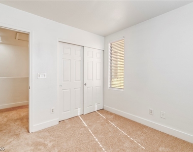 916 Shining Rose Place - Photo Thumbnail 42