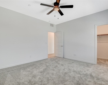 275 Callen Falls Avenue - Photo Thumbnail 21