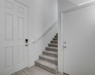 275 Callen Falls Avenue - Photo Thumbnail 28
