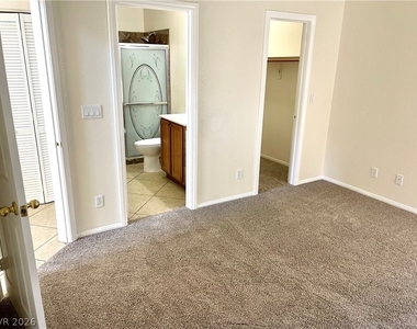 8233 Strawberry Spring Street - Photo Thumbnail 19