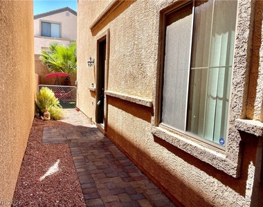 8233 Strawberry Spring Street - Photo Thumbnail 2