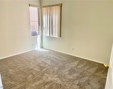 8233 Strawberry Spring Street - Photo Thumbnail 23