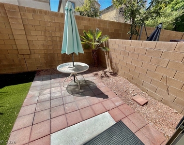 8233 Strawberry Spring Street - Photo Thumbnail 4