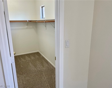 8233 Strawberry Spring Street - Photo Thumbnail 12