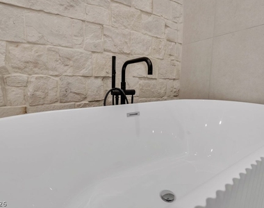 11468 Snow Creek Avenue - Photo Thumbnail 35