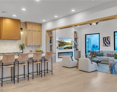 11468 Snow Creek Avenue - Photo Thumbnail 22