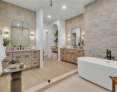 11468 Snow Creek Avenue - Photo Thumbnail 1
