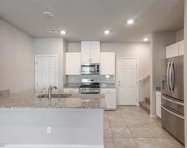 7416 Sunray Point Street - Photo Thumbnail 6