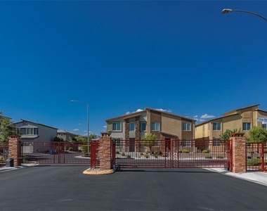 7416 Sunray Point Street - Photo Thumbnail 26