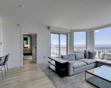 322 Karen Avenue - Photo Thumbnail 6