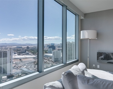 322 Karen Avenue - Photo Thumbnail 12
