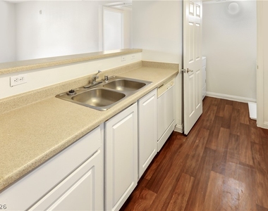 6955 N Durango Drive - Photo Thumbnail 11