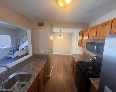 4446 Pureza Avenue - Photo Thumbnail 6