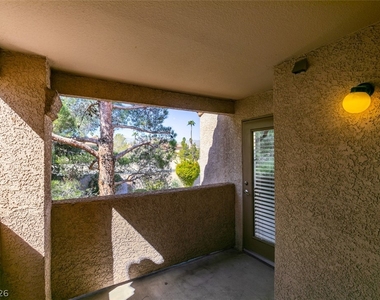 1150 N Buffalo Drive - Photo Thumbnail 37