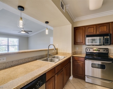 1150 N Buffalo Drive - Photo Thumbnail 27