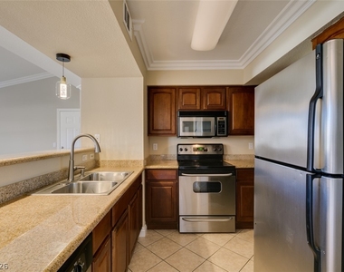 1150 N Buffalo Drive - Photo Thumbnail 26
