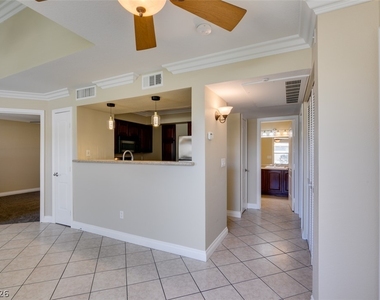1150 N Buffalo Drive - Photo Thumbnail 22